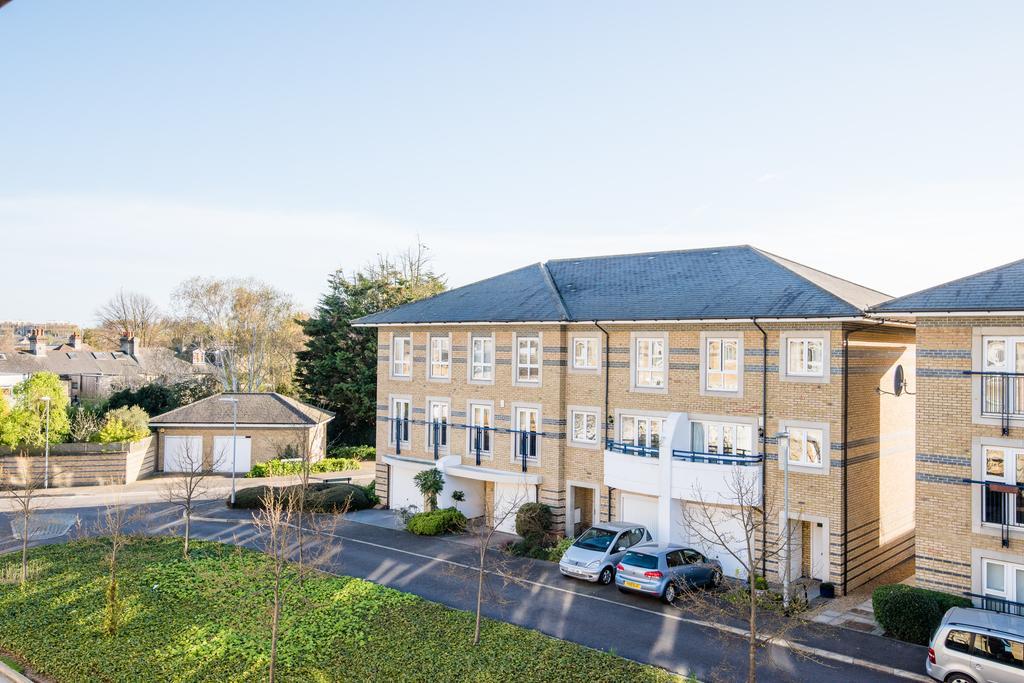 Camstay Longworth Avenue CBG Extérieur photo